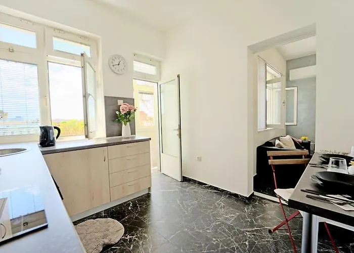 Cozy 1-Bedroom Flat In The Very Center Of Sofia
