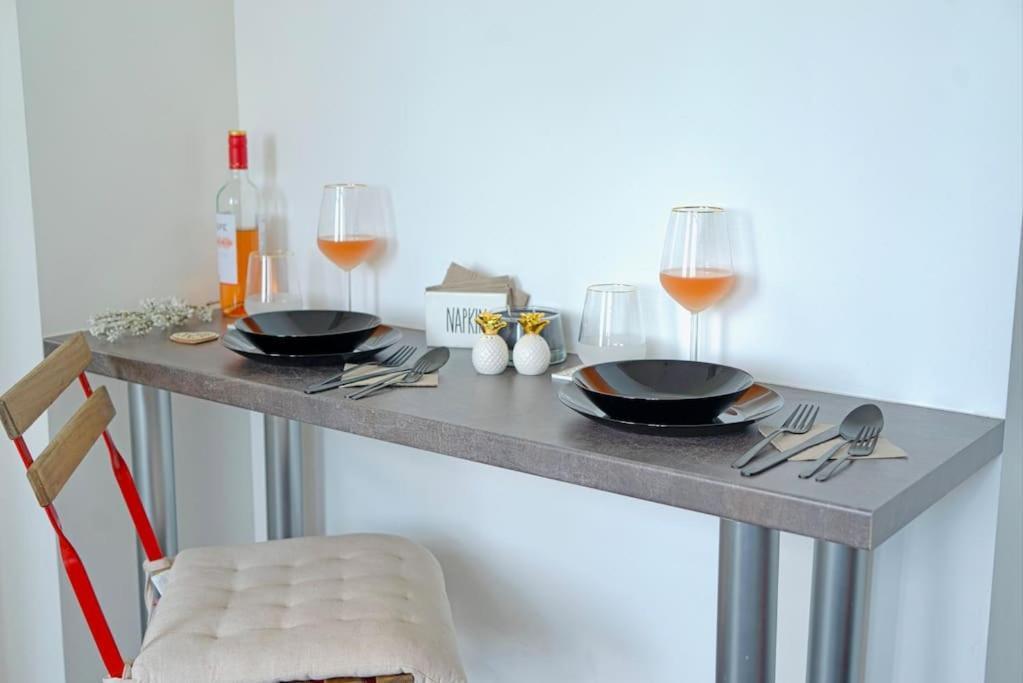 Apartment Cozy 1-bedroom Flat In The Very Center Of